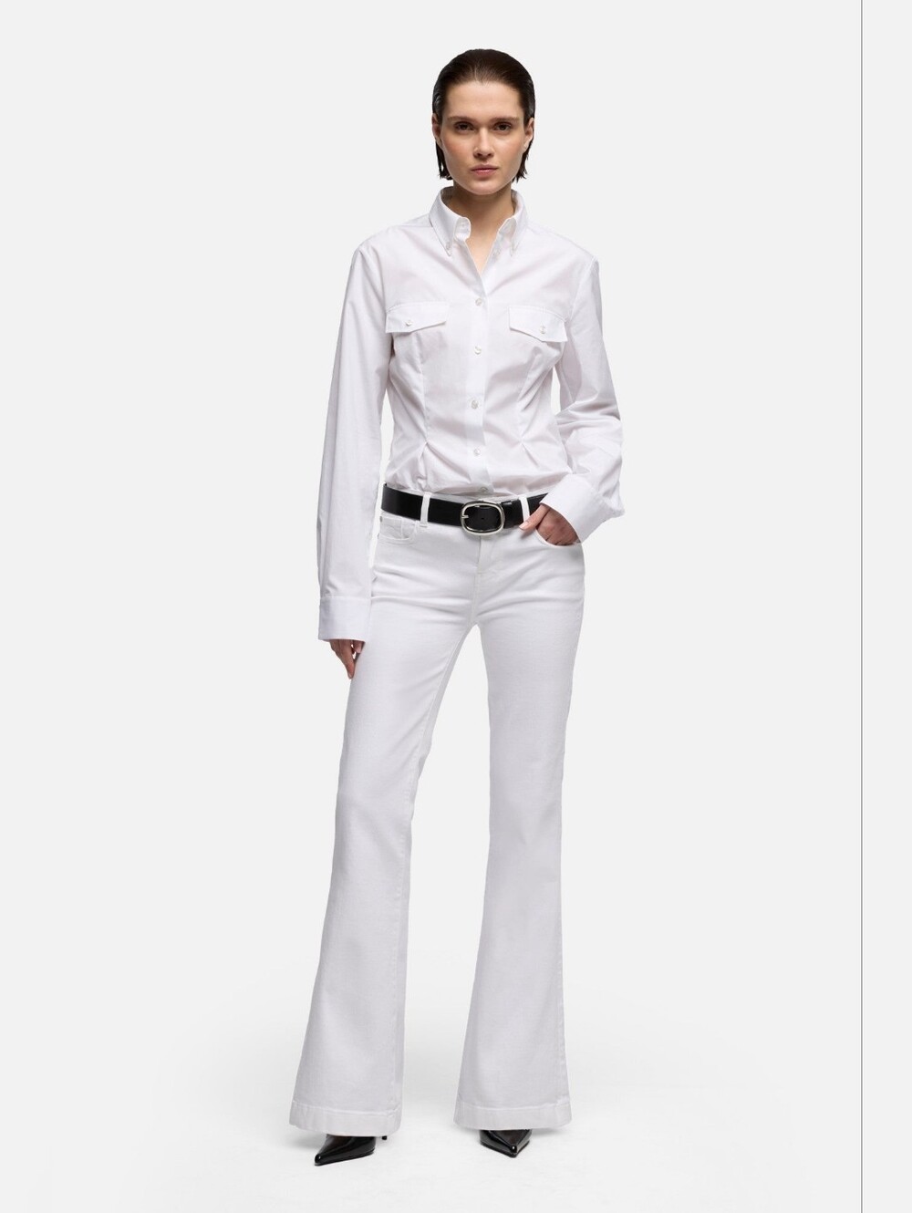 7 For All Mankind Tailorless Dojo Jeans in Slim Illusion White Size 25